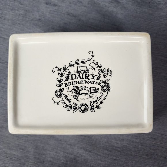 Emma Bridgewater Ceramic Butter Dish Made in England Dairy Cow Floral Vine Black - Picture 9 of 9